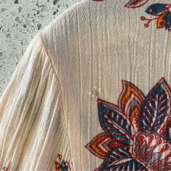 Floral Bohemian Crop Top - Picture 5 of 11